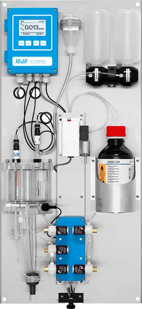 Sodio con celda de flujo, dosificación de reactivos controlada por pH y dispositivo para calibración automática/regeneración de sensores